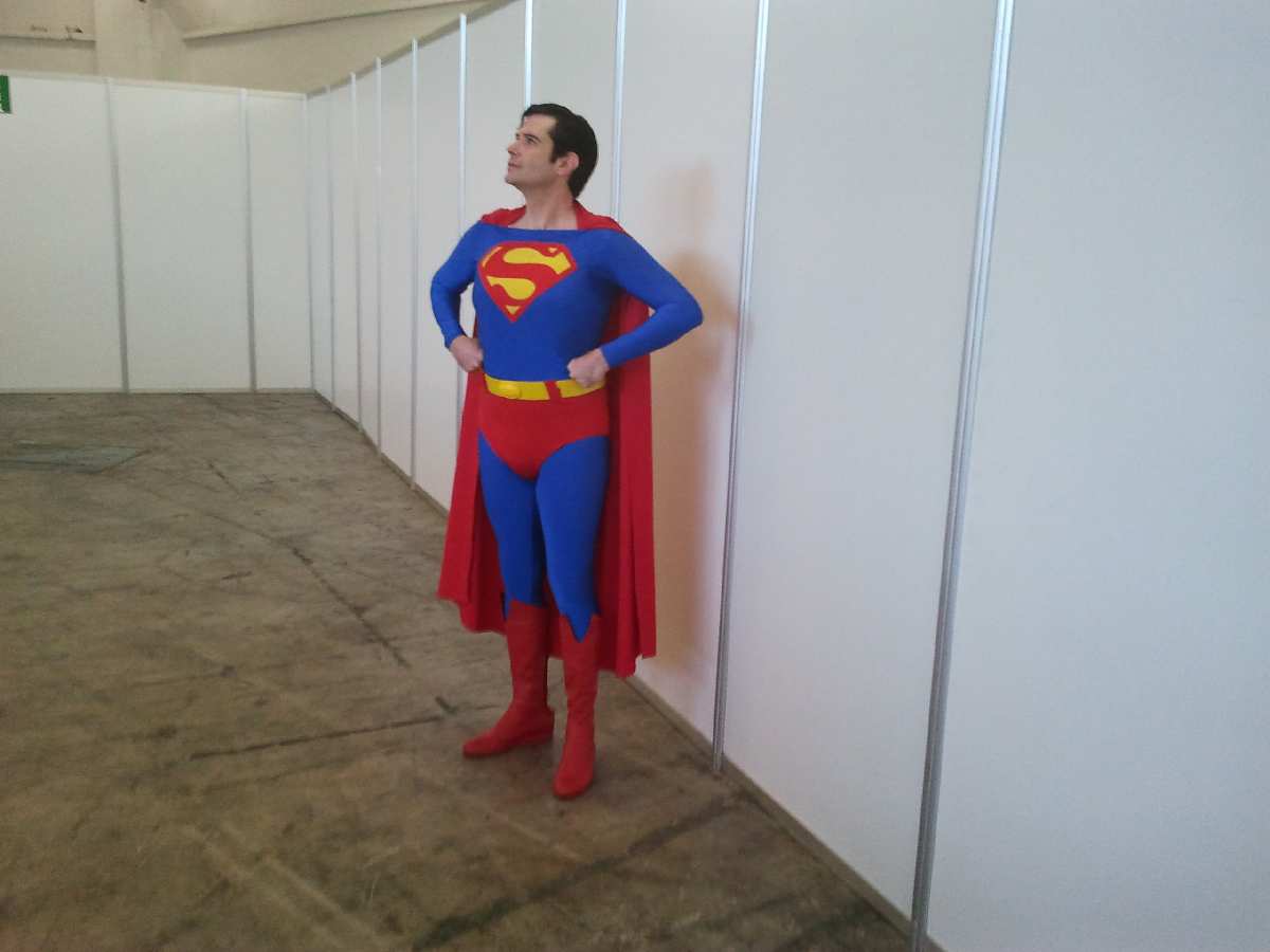 CONOCI A SUPERMAN